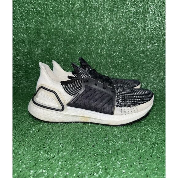 Adidas Ultraboost 19 Oreo Running Shoes Women's 7 Black White Athletic Sneakers - Picture 1 of 9